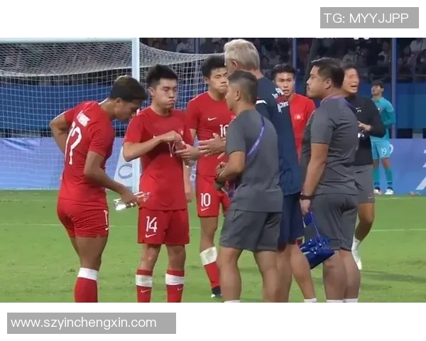 中国与伊朗足球对决腾讯直播全程回顾精彩瞬间不容错过 中国与伊朗足球对决腾讯直播全程回顾精彩瞬间不容错过