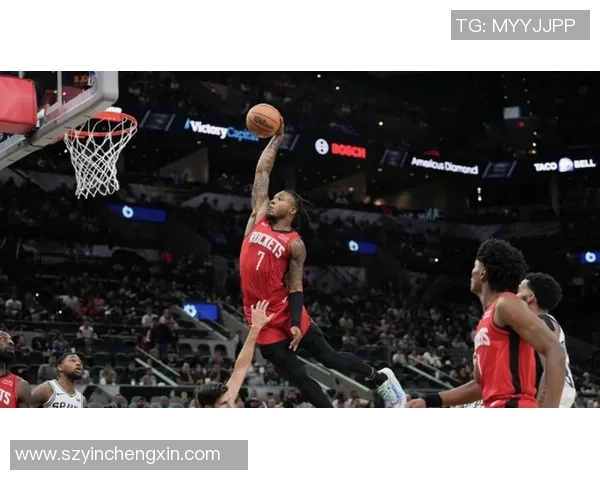 火箭与掘金激战正酣NBA赛场精彩对决引发球迷热议 火箭与掘金激战正酣NBA赛场精彩对决引发球迷热议